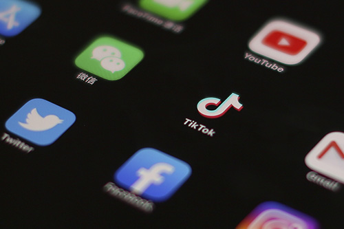 国家安全只是幌子？美国政治打压外国企业，连盟友都不放过……