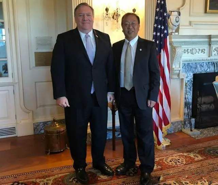 余茂春们看好了！这就是给美国当狗的下场！