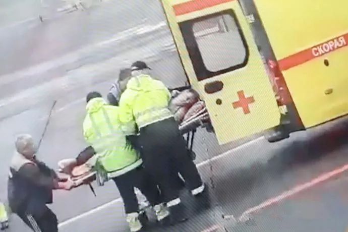 俄反对派中毒，谁对普京政敌下手？