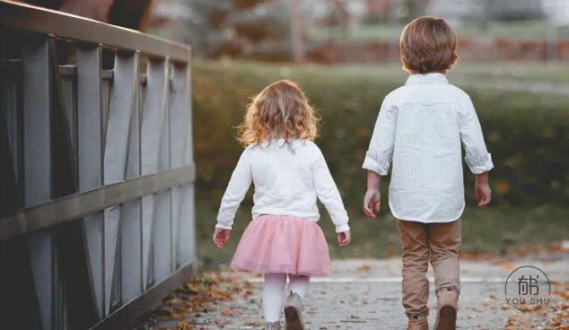 低声教育，是父母给孩子最大的尊重！