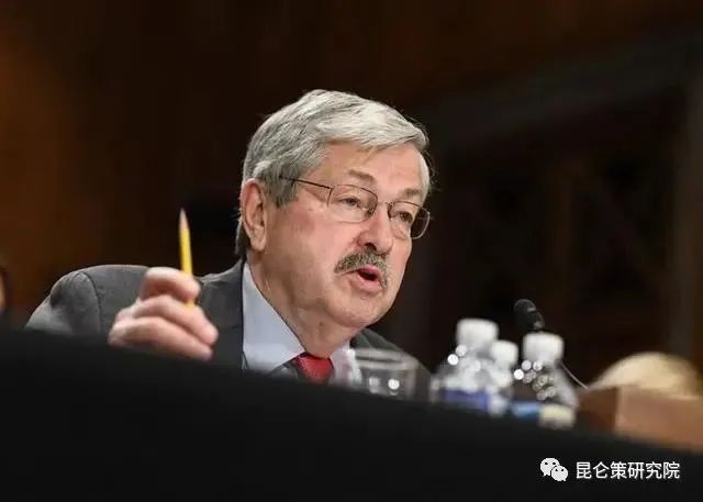 ​离大选还剩四十余天，美国又在搞什么鬼？