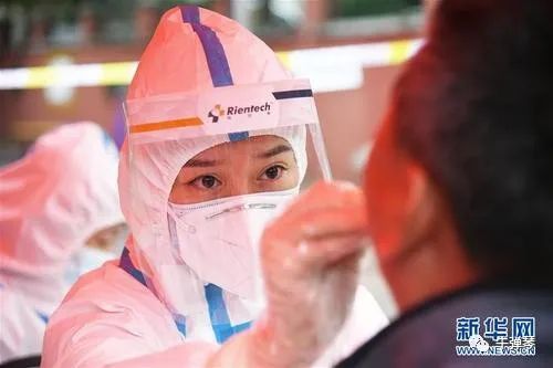 这两天的中国，世界至少三个没想到！