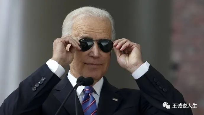 美国大选“十月惊奇”，拜登能跳出自己挖的坑吗？