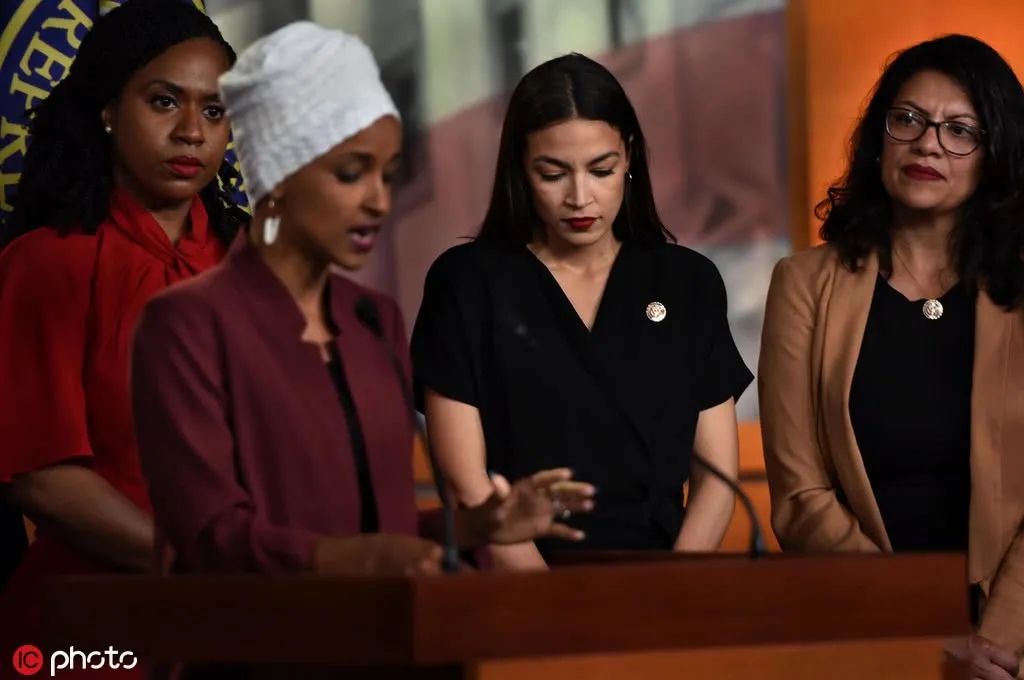 懂王还没下台，天启四骑士就开始搞事了！