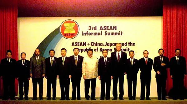 RCEP签署，为这一刻准备了30年！