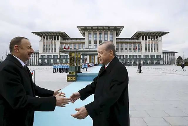 阿塞拜疆的气运，挡不住！