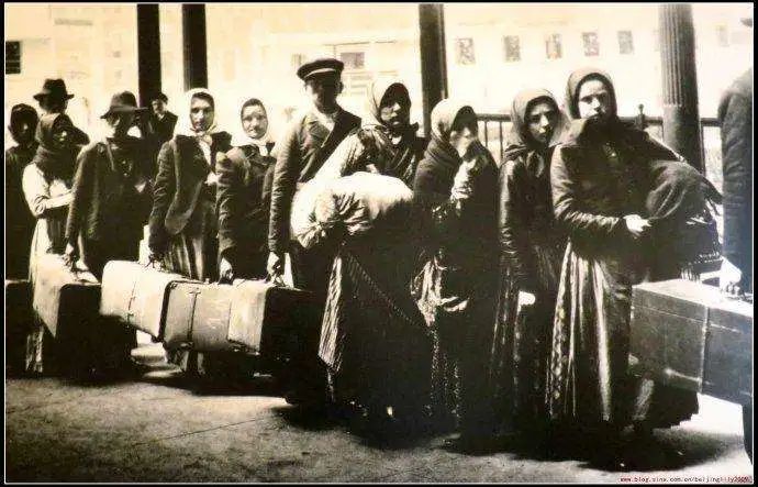 点击查看源网页