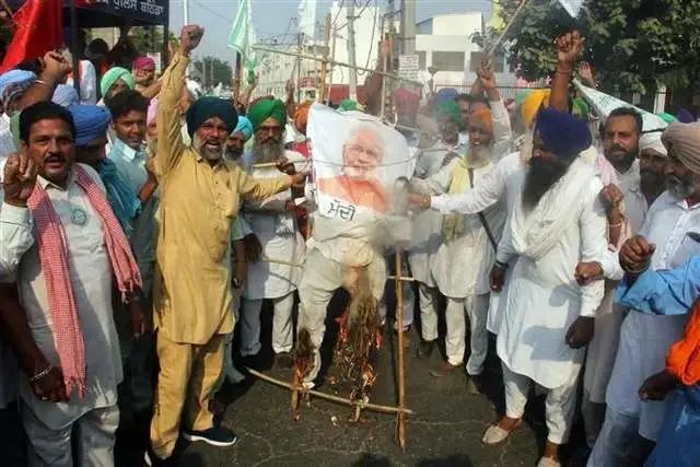 三哥大罢工，堪称诸神之战！