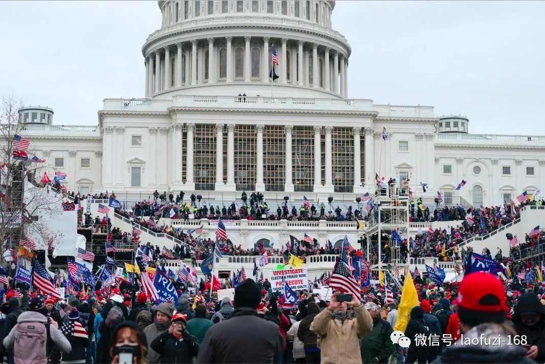 突发！美国国会大厦一度沦陷 选举人票认证被紧急叫停！