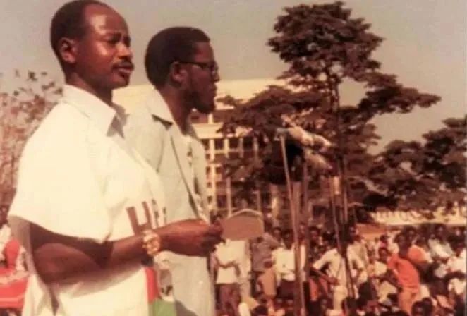 60年了，中国和非洲一直用《毛选》打交道！