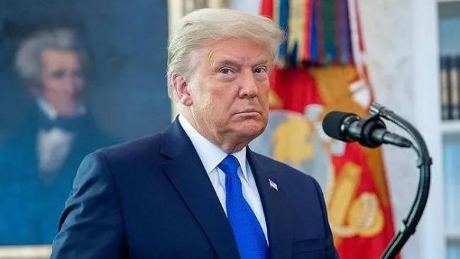 弹劾失败！特朗普要高调复出了？