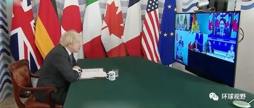 1900字，戳穿西方民主人权的虚伪画皮！