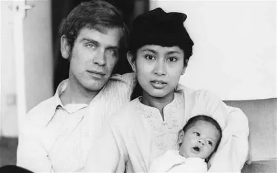 昂山素季：21世纪的甘地or曼德拉？