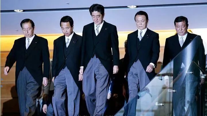 日本疯了！赌上国运，同中国正面硬刚！