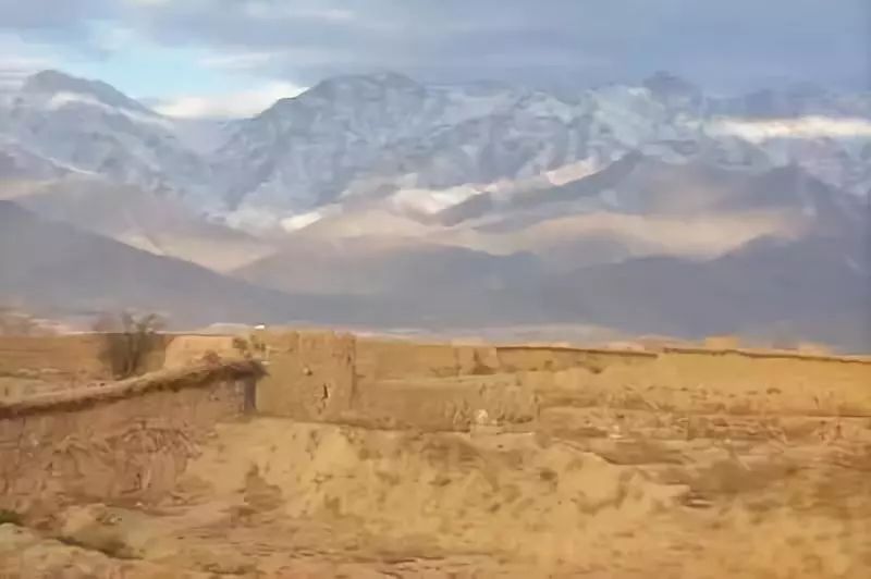 “击垮”苏联，美国20年“打不死”！塔利班为何说中国才是阿富汗的朋友？