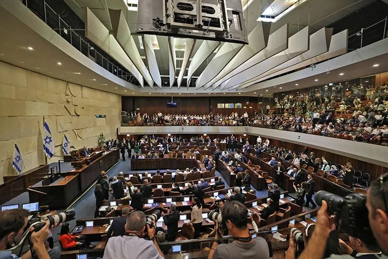 八党联合，“挖空”国家？