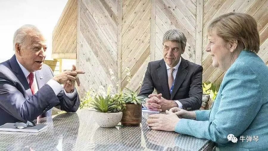 一位大使突然去世了，让我想起很多事情！