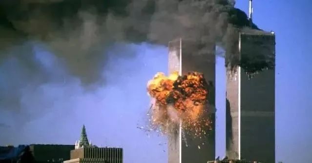 从“911”到次贷危机再到新冠疫情：美国走上了一条什么路？