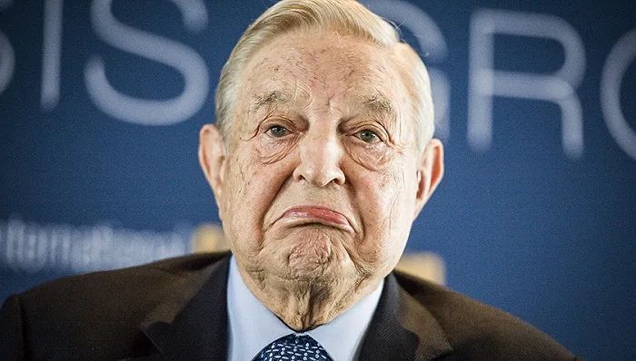 索罗斯狂言要打败中国，就凭这两把屠刀？