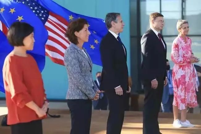 从大西洋到太平洋，一道高科技新冷战大幕正徐徐落下？