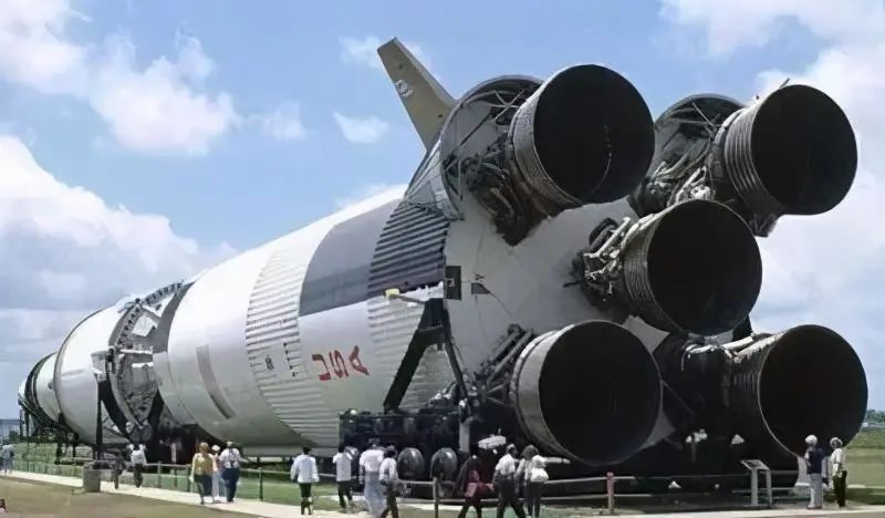 美国何时“重返”月球？