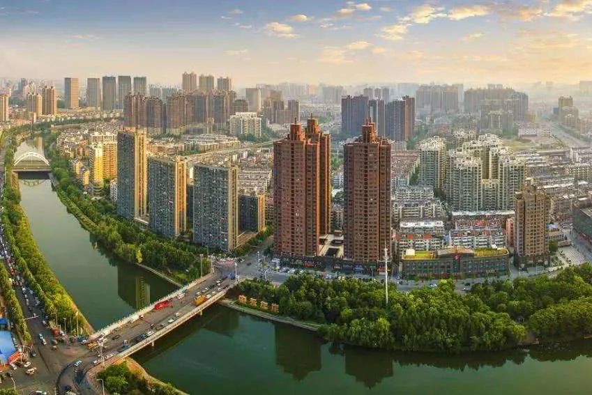 中国政府未来治理的挑战是什么？