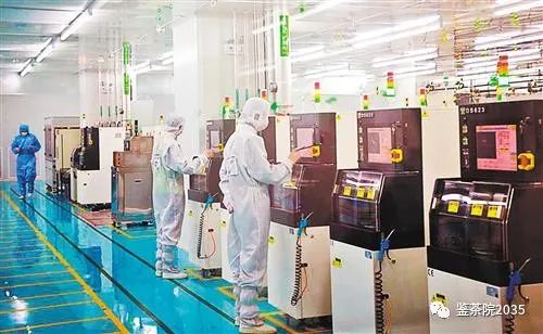 从美元潮汐到人民币时刻！