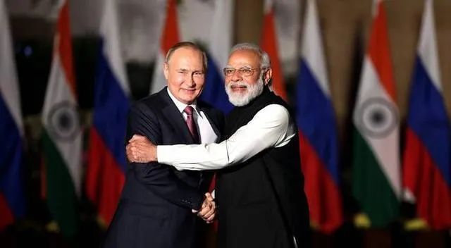 普京印度行！