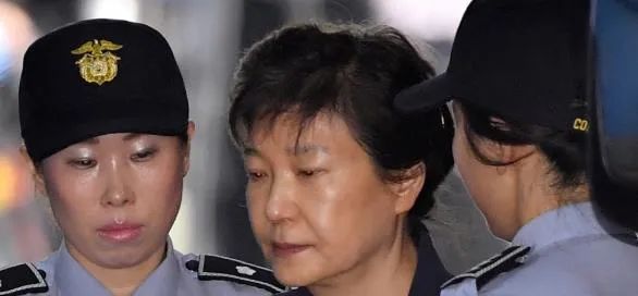 文在寅的暗度陈仓！