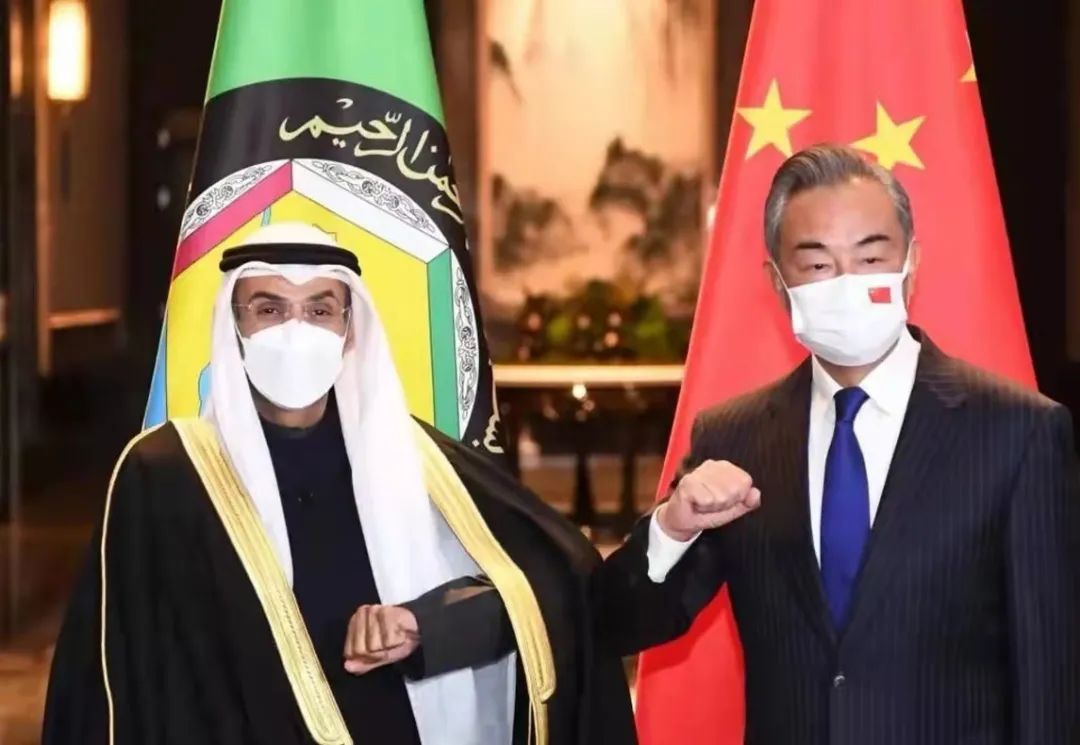 密集的新年外交：中国外交的转型与突破！