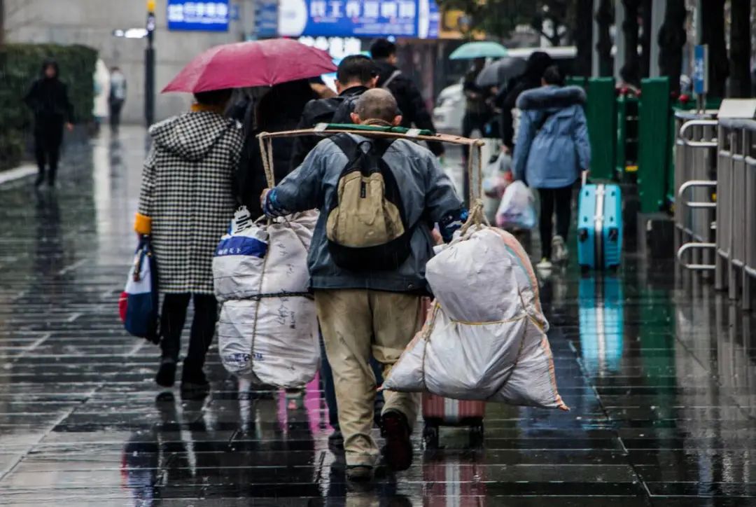蓄谋回家？恶意返乡？过年未遂....
