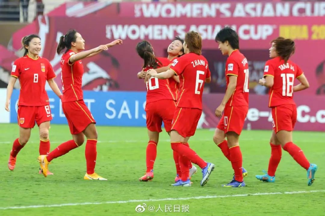 该向中国女足学什么？