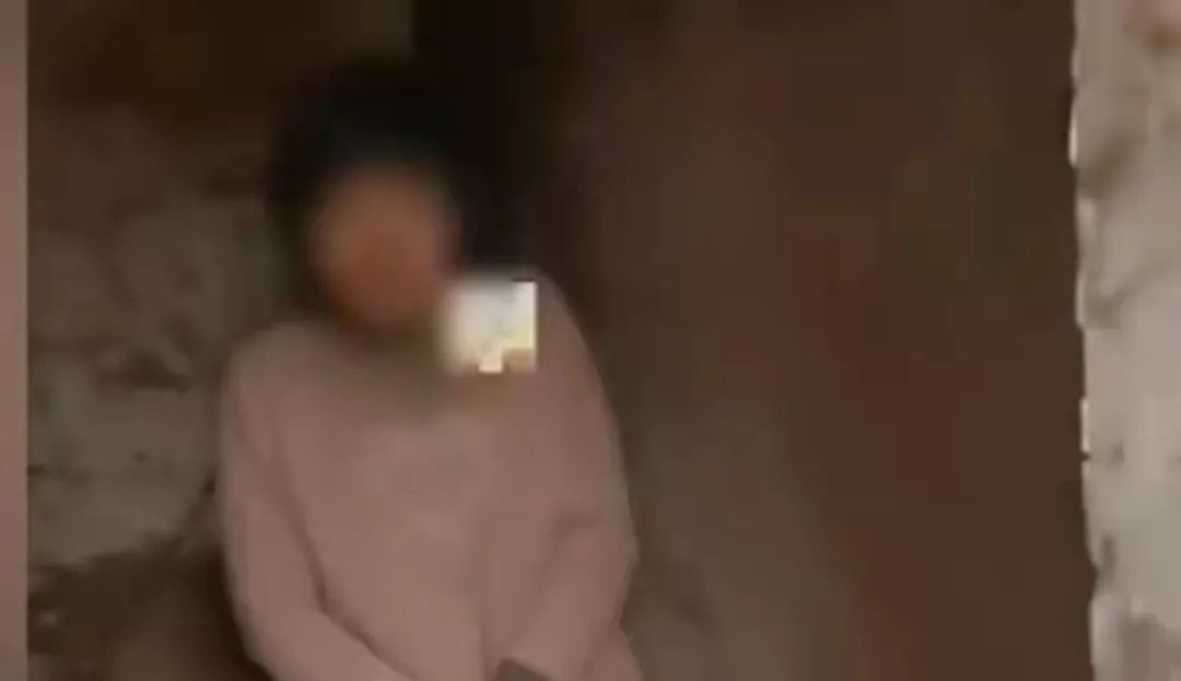 对“生育八孩女子”事件还要继续调查和追责！