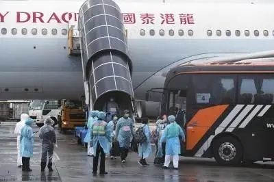 香港疫情怎么就炸了？