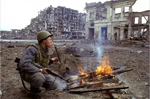 硬核解析：普京万字讲话全文！