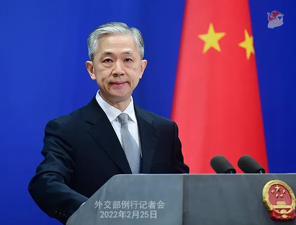 看外交部高手关于俄乌战争的发言，学说话的艺术！
