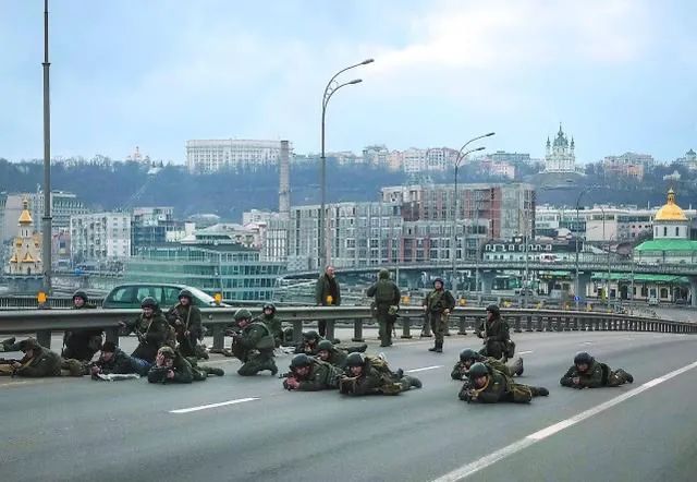 通过乌克兰战争，普京将如何改变世界？