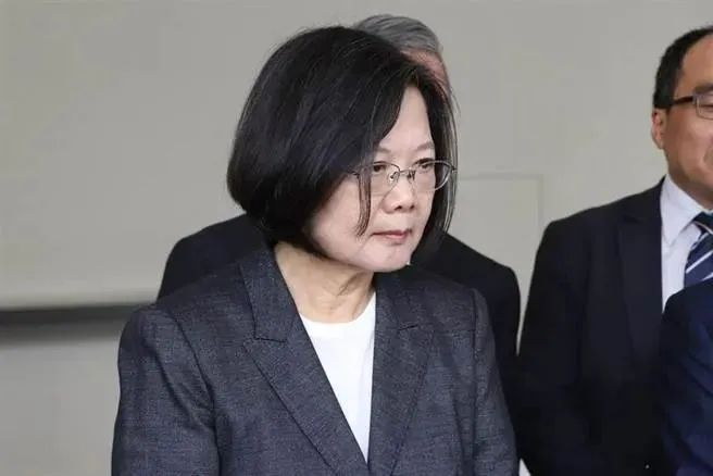 美国窜访台湾，解绑日本，胁迫南亚！我们应该如何反战？