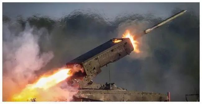 俄与美西方对抗升级，俄罗斯愤怒出手！这场战争将如何影响国际地缘政治演变？