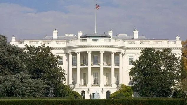 美国无解的经济危机！