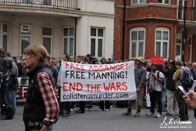 政治泄密者的代价！