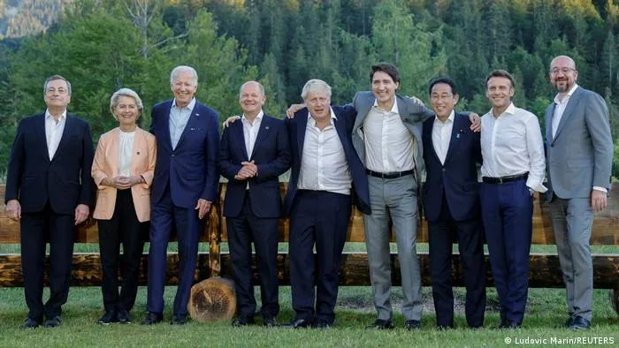 G7峰会闭幕，一场自我感觉良好但却了无新意的表演！