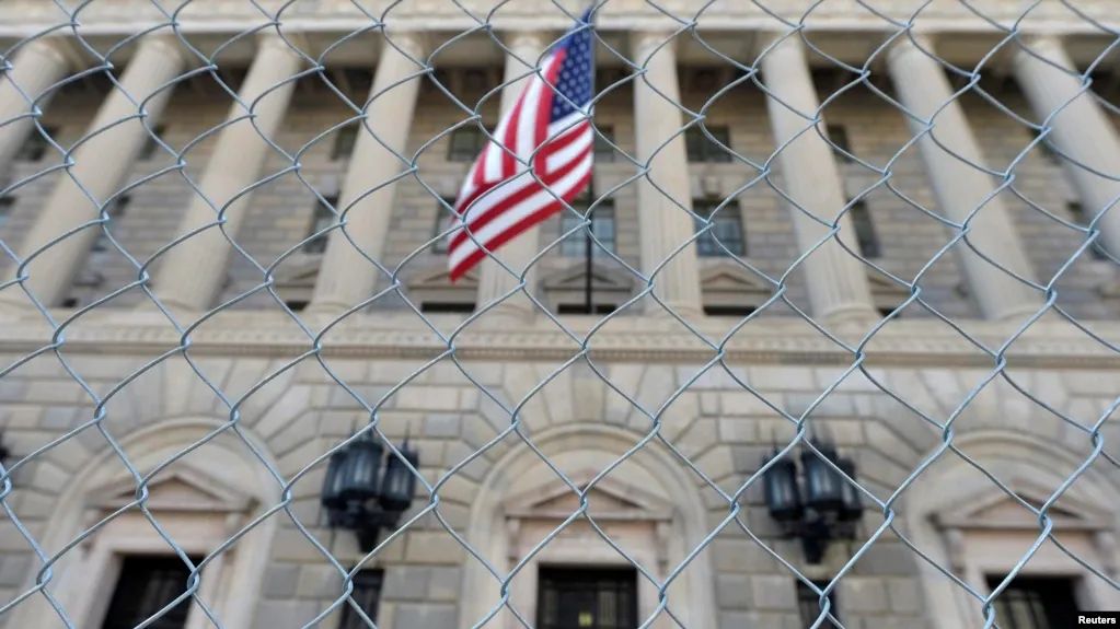 一个极其恶劣的先例！