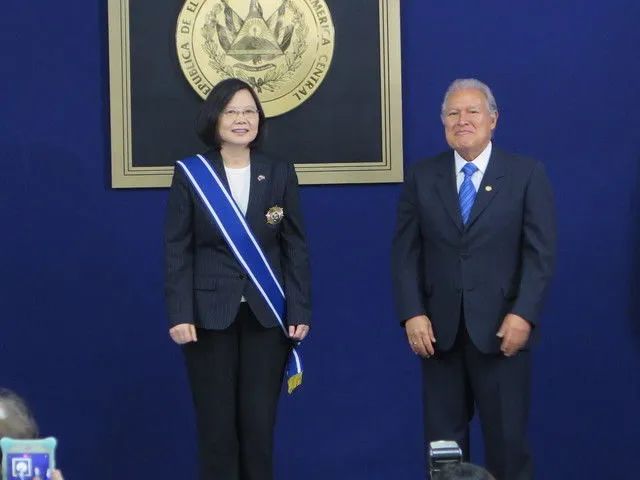 大佬都需要演技！