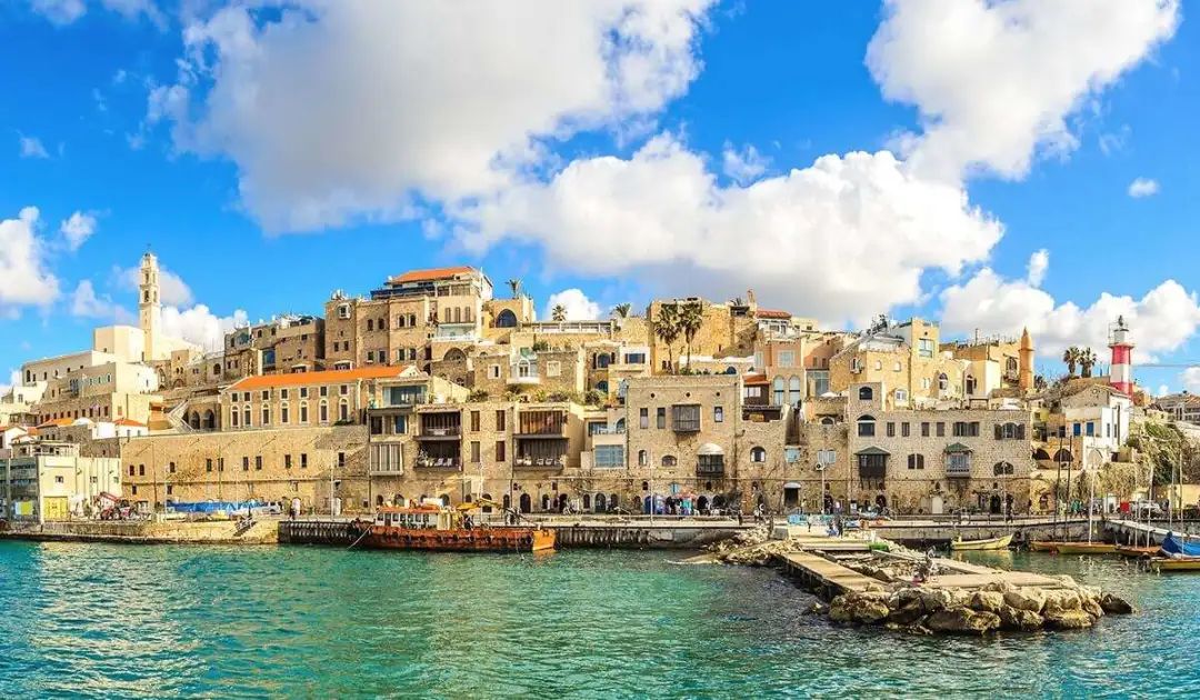 拜登接连犯下大错，美国重要盟友要投奔中国了？