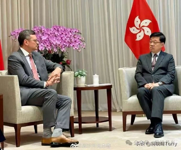 乌克兰请中国为它主持公道！香港可能有重头戏！