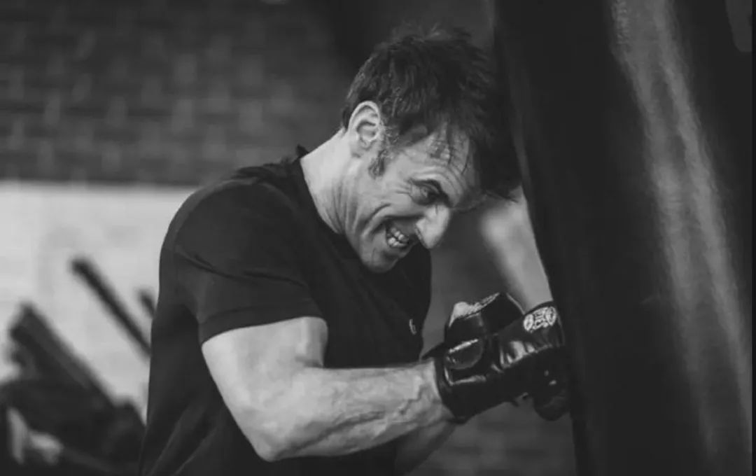 地球村驰名双标：孤独的伊朗，遭遇空前的威胁！