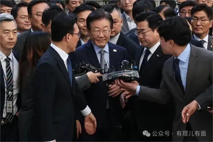 热血老头李在明！