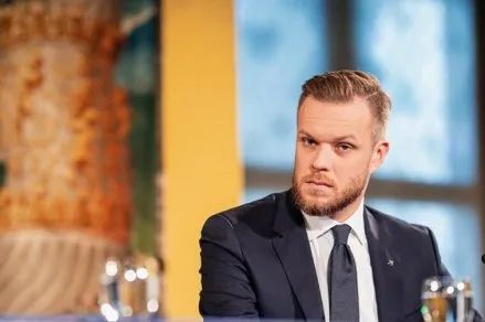 立陶宛驱逐我们外交官，真相到底咋回事？