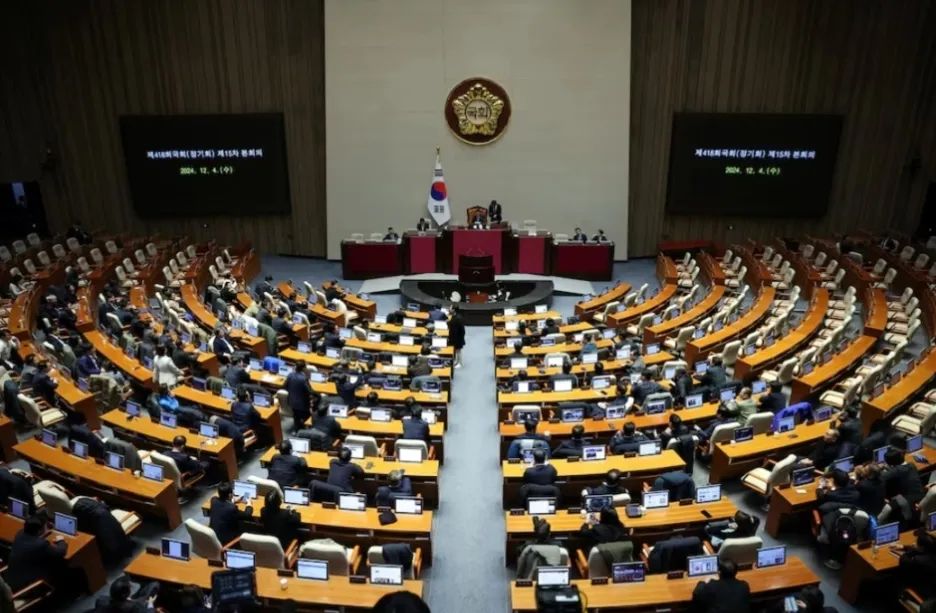 首尔之冬：韩国政变闹剧的来龙去脉！